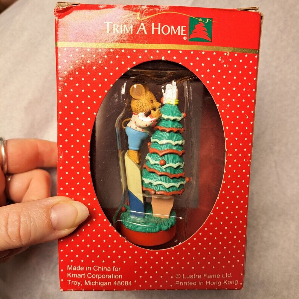 MOUSE DECORATES UPCYCLED TREE CHRISTMAS ORNAMENT MATRIX 1993 KMART 3" VINTAGE